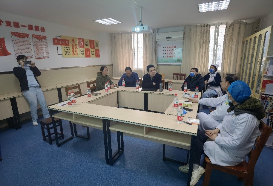 实验室张衡教授与重庆市第九人民医院洽谈科研合作事宜